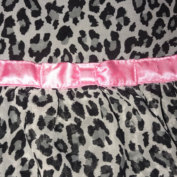 Little girls top. 6-9months - Picture 2 of 5